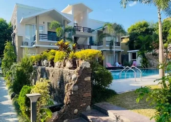 Maulik-Mansion-